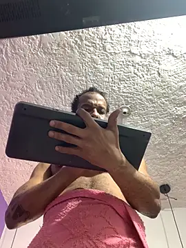 Salomon koude online show from April 9, 6:35 pm