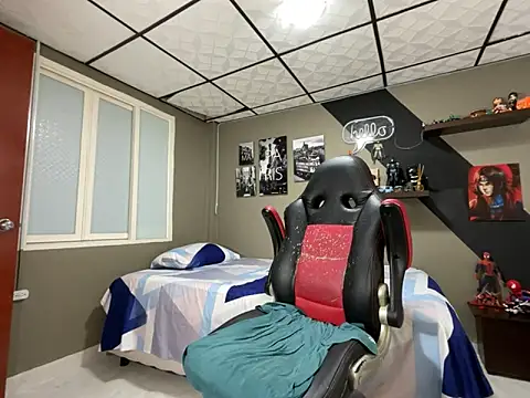 Snapshot of marcel_crawford96 chatting on January 19, 1:48 pm marcel crawford96 online show from January 19, 1:48 pm