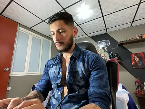 Snapshot of marcel_crawford96 chatting on February 10, 1:15 pm marcel crawford96 online show from February 10, 1:15 pm