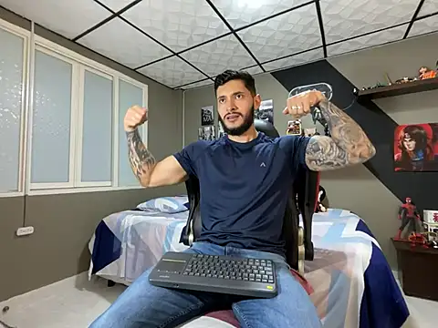 Snapshot of marcel_crawford96 chatting on March 1, 12:40 pm marcel crawford96 online show from March 1, 12:40 pm