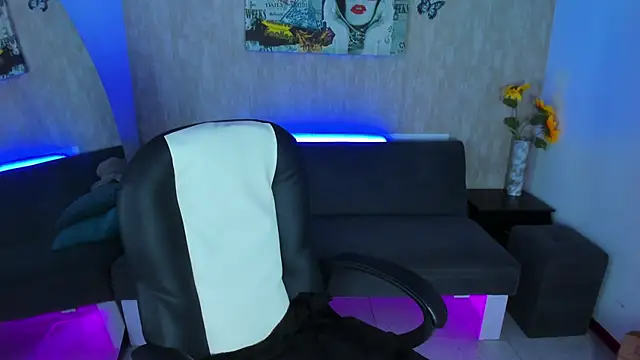 nova sex01 online show from March 13, 5:03 am