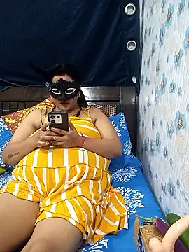 tina8th online show from October 28, 5:48 pm