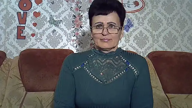 Snapshot of PaulaGolden chatting on April 30, 6:58 pm PaulaGolden online show from April 30, 6:58 pm