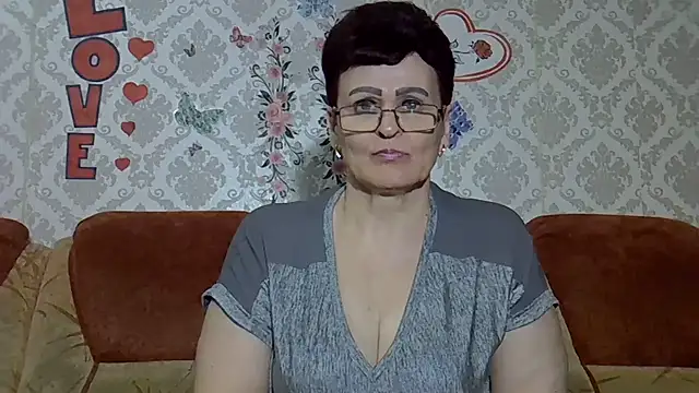 Snapshot of PaulaGolden chatting on June 26, 1:26 pm PaulaGolden online show from June 26, 1:26 pm
