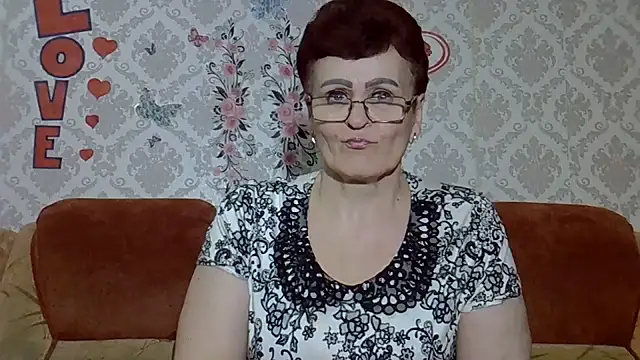 Snapshot of PaulaGolden chatting on July 19, 7:50 pm PaulaGolden online show from July 19, 7:50 pm