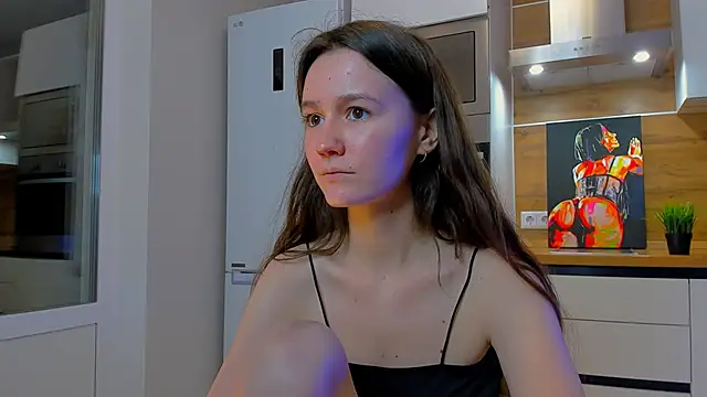 ameli moon online show from December 6, 1:55 pm