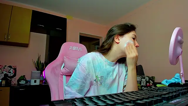 ameli moon online show from December 3, 11:30 am