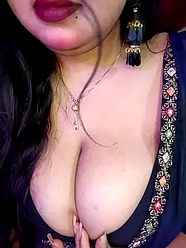 Suhanakhan00 online show from March 9, 6:06 am