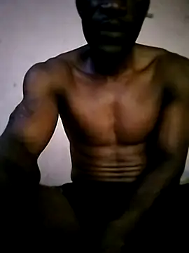 Snapshot of 12fitman chatting on February 20, 3:34 pm 12fitman online show from February 20, 3:34 pm