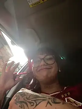 MiaOlmos777 online show from April 28, 2:11 pm