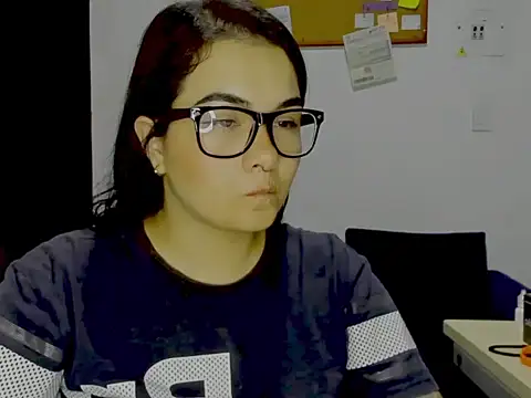 Snapshot of Babe-sofi chatting on July 20, 1:53 am Babe-sofi online show from July 20, 1:53 am
