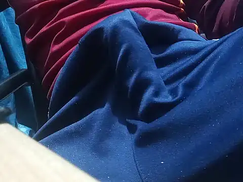 SALLY OMAR  online show from April 3, 12:19 am