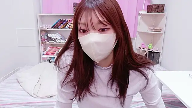 Snapshot of ASUKA-TV chatting on May 7, 12:10 pm ASUKA-TV online show from May 7, 12:10 pm