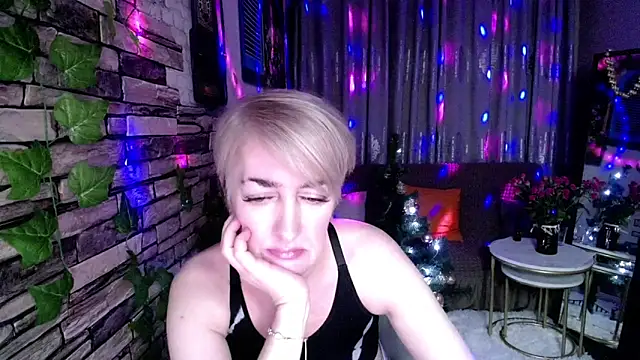 Hot Girl87 online show from December 16, 2:16 pm