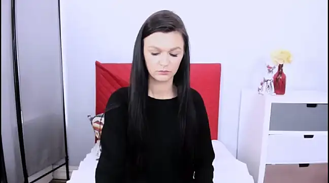 Snapshot of DakotaSensual chatting on December 12, 11:40 am DakotaSensual online show from December 12, 11:40 am