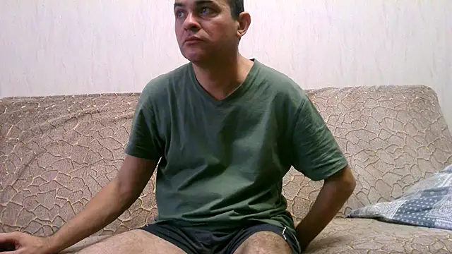 Snapshot of AlDON59 chatting on December 25, 10:17 am AlDON59 online show from December 25, 10:17 am