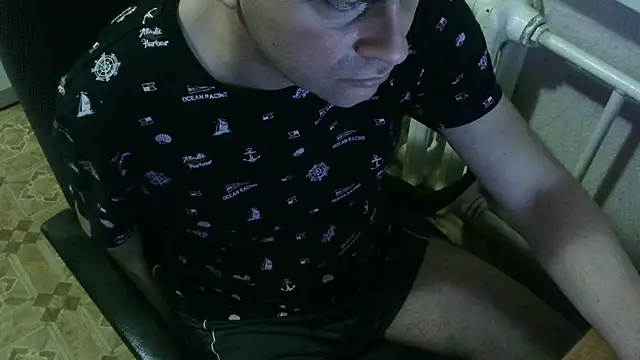 Snapshot of AlDON59 chatting on March 19, 8:22 pm AlDON59 online show from March 19, 8:22 pm