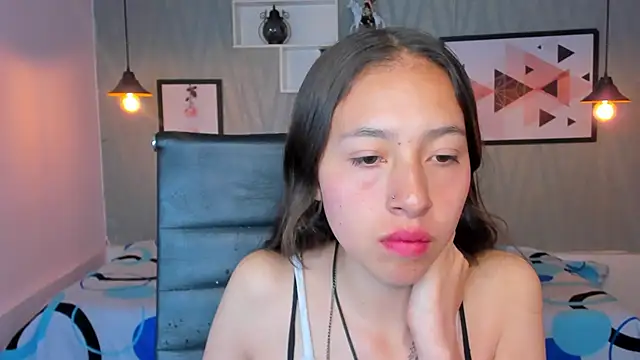 Snapshot of Valeria_roussi chatting on December 18, 2:06 pm Valeria roussi online show from December 18, 2:06 pm