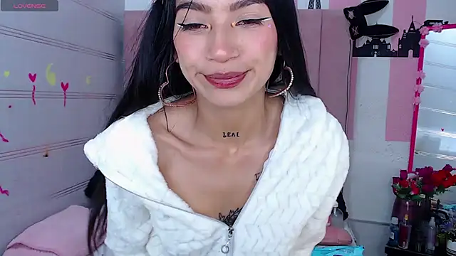 Snapshot of sara_caplerx chatting on December 1, 12:32 pm sara caplerx online show from December 1, 12:32 pm