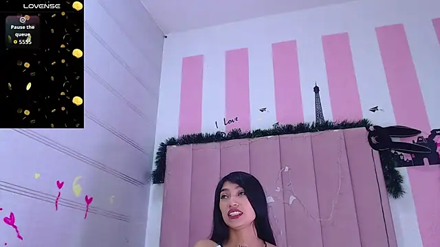 Snapshot of sara_caplerx chatting on December 20, 4:14 pm sara caplerx online show from December 20, 4:14 pm