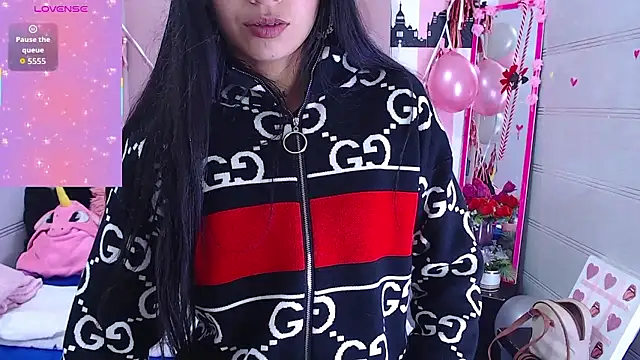 Snapshot of sara_caplerx chatting on January 9, 2:09 pm sara caplerx online show from January 9, 2:09 pm