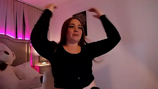 Snapshot of Valentina_Se chatting on December 7, 4:20 am Valentina Se online show from December 7, 4:20 am