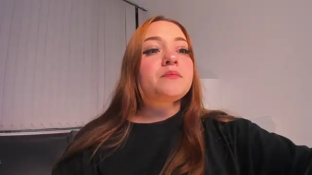 Snapshot of Valentina_Se chatting on December 9, 10:43 am Valentina Se online show from December 9, 10:43 am