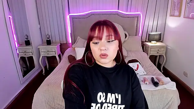 Snapshot of Valentina_Se chatting on March 6, 4:19 am Valentina Se online show from March 6, 4:19 am