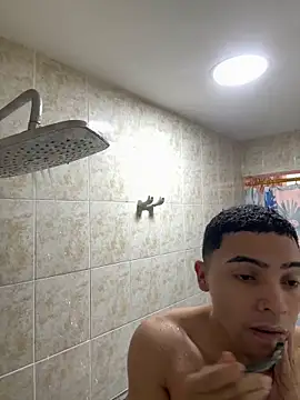 Snapshot of Thiago_Santo_ chatting on February 19, 4:00 pm Thiago Santo online show from February 19, 4:00 pm
