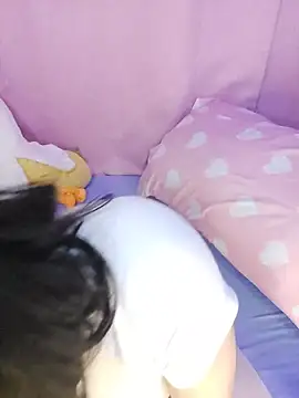 Snapshot of anni_ross chatting on January 10, 8:10 pm anni ross online show from January 10, 8:10 pm