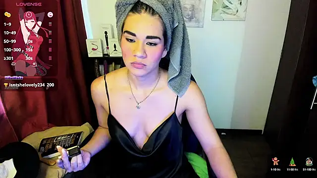 Snapshot of natasha777_v chatting on September 26, 9:30 pm natasha777 v online show from September 26, 9:30 pm