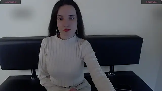 LaimaV  online show from March 10, 10:15 pm