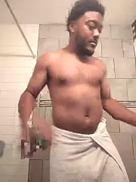 Snapshot of AwareApproach2 chatting on May 27, 5:59 am AwareApproach2 online show from May 27, 5:59 am