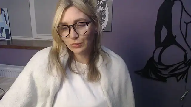 Snapshot of _sexy_lady chatting on May 11, 4:04 pm sexy lady online show from May 11, 4:04 pm
