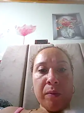 Snapshot of RenataSexy_ chatting on March 28, 1:49 am RenataSexy online show from March 28, 1:49 am
