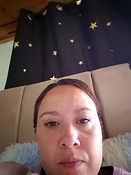 Snapshot of RenataSexy_ chatting on June 10, 6:18 pm RenataSexy online show from June 10, 6:18 pm