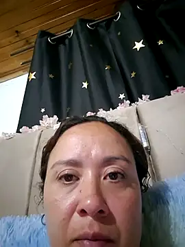 Snapshot of RenataSexy_ chatting on July 4, 12:28 am RenataSexy online show from July 4, 12:28 am