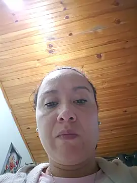 Snapshot of RenataSexy_ chatting on August 5, 1:08 am RenataSexy online show from August 5, 1:08 am