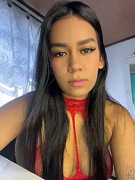 Snapshot of ALANAH_KITTY chatting on July 28, 2:35 pm ALANAH KITTY online show from July 28, 2:35 pm
