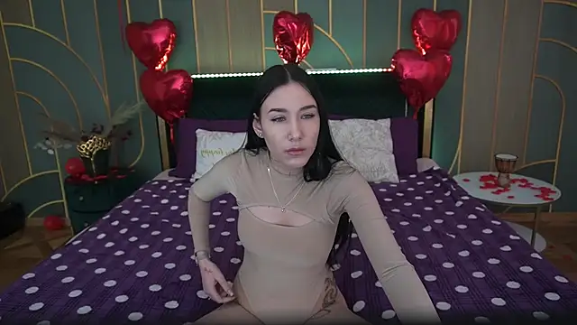 Snapshot of NikkiGoldSide chatting on February 25, 1:50 pm NikkiGoldSide online show from February 25, 1:50 pm