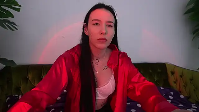 Snapshot of NikkiGoldSide chatting on March 18, 9:10 pm NikkiGoldSide online show from March 18, 9:10 pm