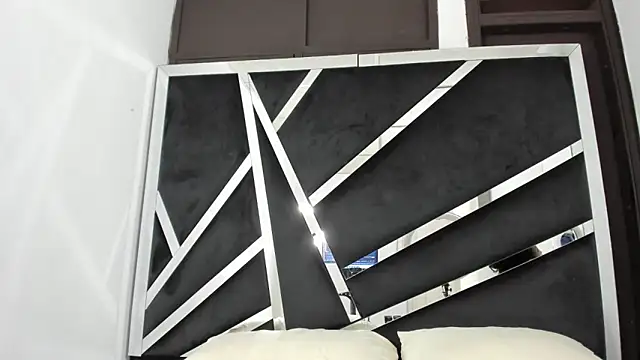 Snapshot of Sofia-candyht chatting on March 4, 9:11 pm Sofia-candyht online show from March 4, 9:11 pm