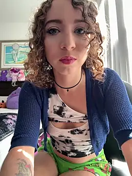 Littledeathtrap online show from May 31, 2:46 pm