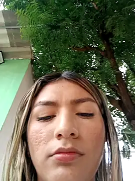 Snapshot of GIRL_DONCELLA chatting on February 9, 5:54 pm GIRL DONCELLA online show from February 9, 5:54 pm