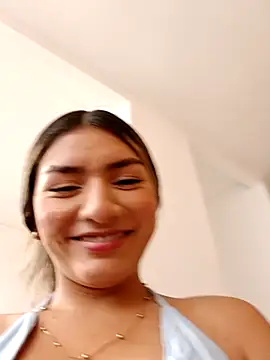 Snapshot of GIRL_DONCELLA chatting on March 12, 8:52 pm GIRL DONCELLA online show from March 12, 8:52 pm