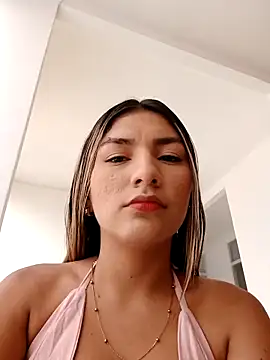 Snapshot of GIRL_DONCELLA chatting on March 18, 9:32 pm GIRL DONCELLA online show from March 18, 9:32 pm