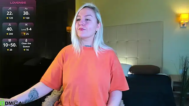 Debbie Taylor online show from April 12, 5:07 pm