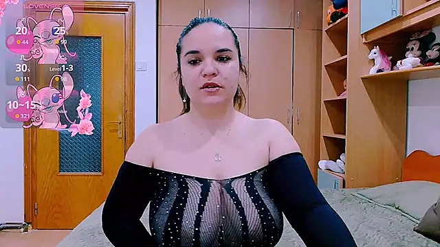 Ella-Diamond online show from October 3, 5:04 am