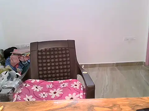 Snapshot of MOSAM_ chatting on December 6, 12:49 pm MOSAM online show from December 6, 12:49 pm