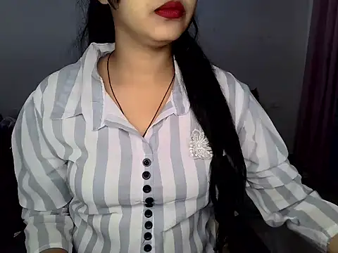 Snapshot of MOSAM_ chatting on December 15, 8:25 pm MOSAM online show from December 15, 8:25 pm